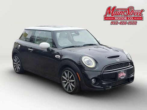 Used 2020 MINI Cooper S FWD image 1
