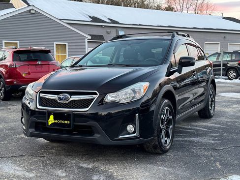 Used 2016 Subaru Crosstrek 2.0i Limited image 2