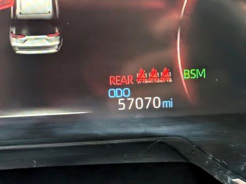 Used 2024 Toyota RAV4 XLE AWD/4WD image 18