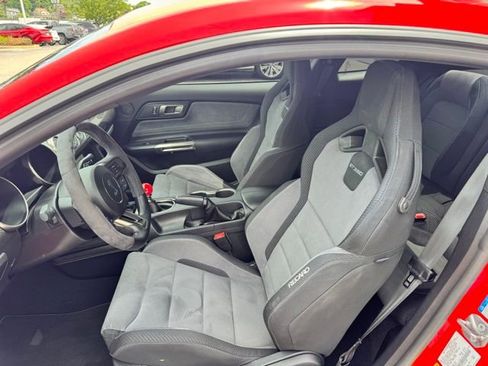 Used 2020 Ford Mustang Shelby GT350 w/ Technology Package RWD image 25