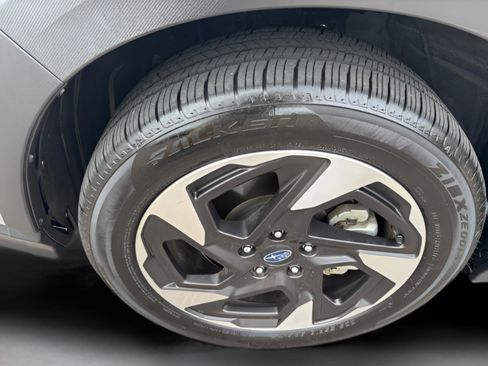 Used 2025 Subaru Crosstrek 2.5i Limited w/ Popular Package #3A image 37