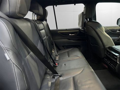 Used 2023 Lexus LX 600 4WD w/ Accessory Package (Z1) image 18