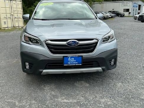 Used 2020 Subaru Outback Limited AWD/4WD image 8