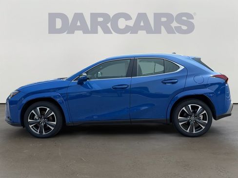 Used 2025 Lexus UX 300h AWD w/ Accessory Package (Z1) image 3