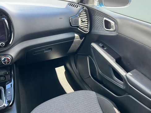 Used 2023 Kia Soul EX FWD image 13