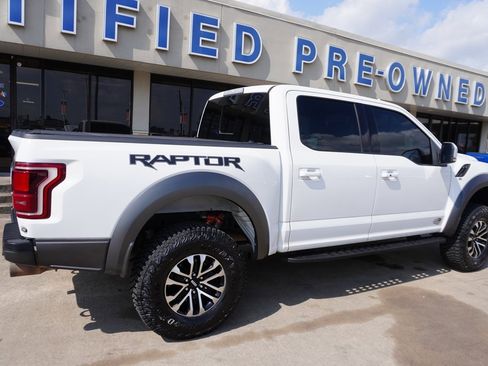 Used 2019 Ford F150 Raptor w/ Equipment Group 802A Luxury image 6