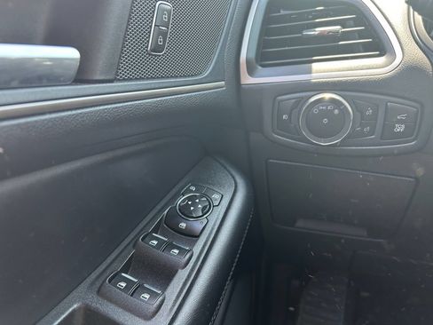 Used 2023 Ford Edge SEL w/ Convenience Package AWD/4WD image 18