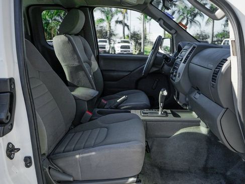 Used 2016 Nissan Frontier S image 31