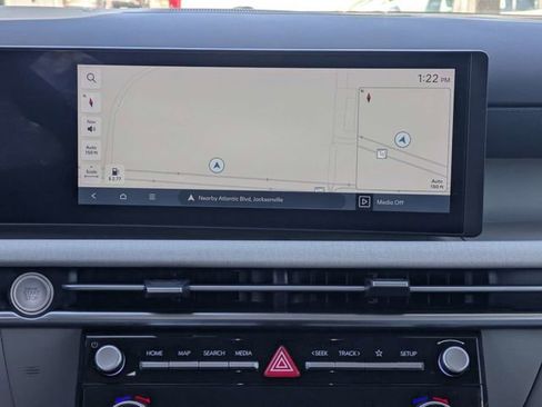 Used 2025 Hyundai Tucson SEL image 19