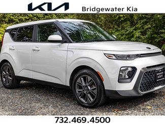 Used 2021 Kia Soul S image 1