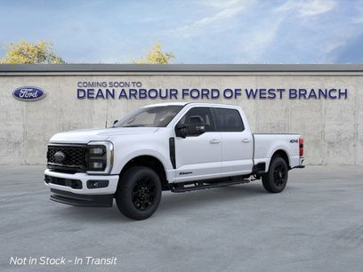 New 2026 Ford F250 Lariat w/ Black Appearance Package