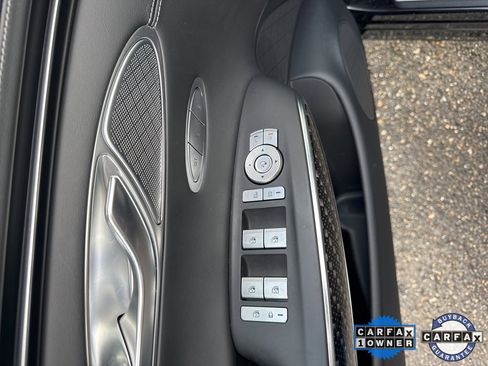 Used 2025 Genesis GV70 3.5T Sport w/ Sport Prestige Package image 17