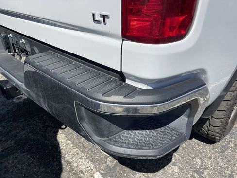 Used 2025 Chevrolet Silverado 2500 LT image 9