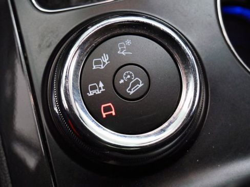 Used 2019 Ford Explorer Platinum AWD/4WD image 35