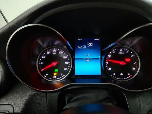 Used 2020 Mercedes-Benz GLC 300 4MATIC image 16