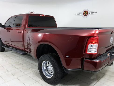 Used 2020 RAM 3500 Big Horn w/ Level 1 Equipment Group image 4