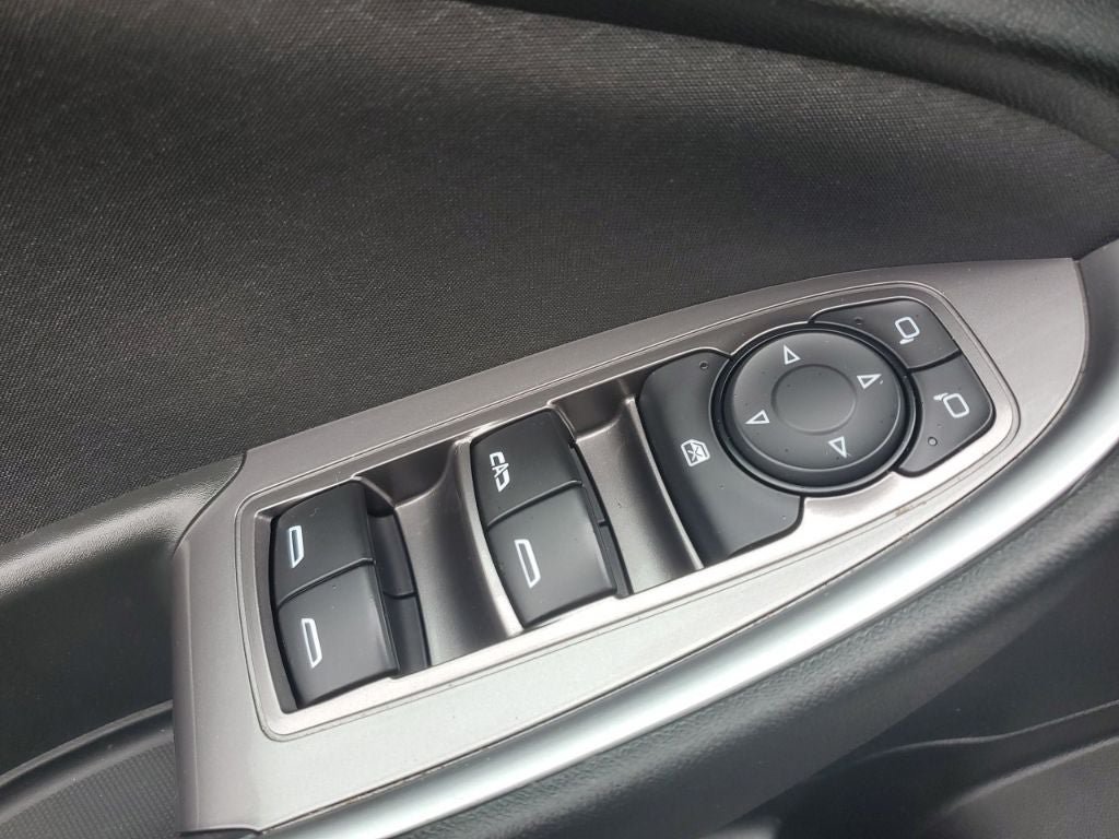 Used 2024 Chevrolet Malibu LT FWD image 32