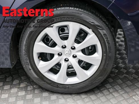 Used 2023 Toyota Corolla LE image 8