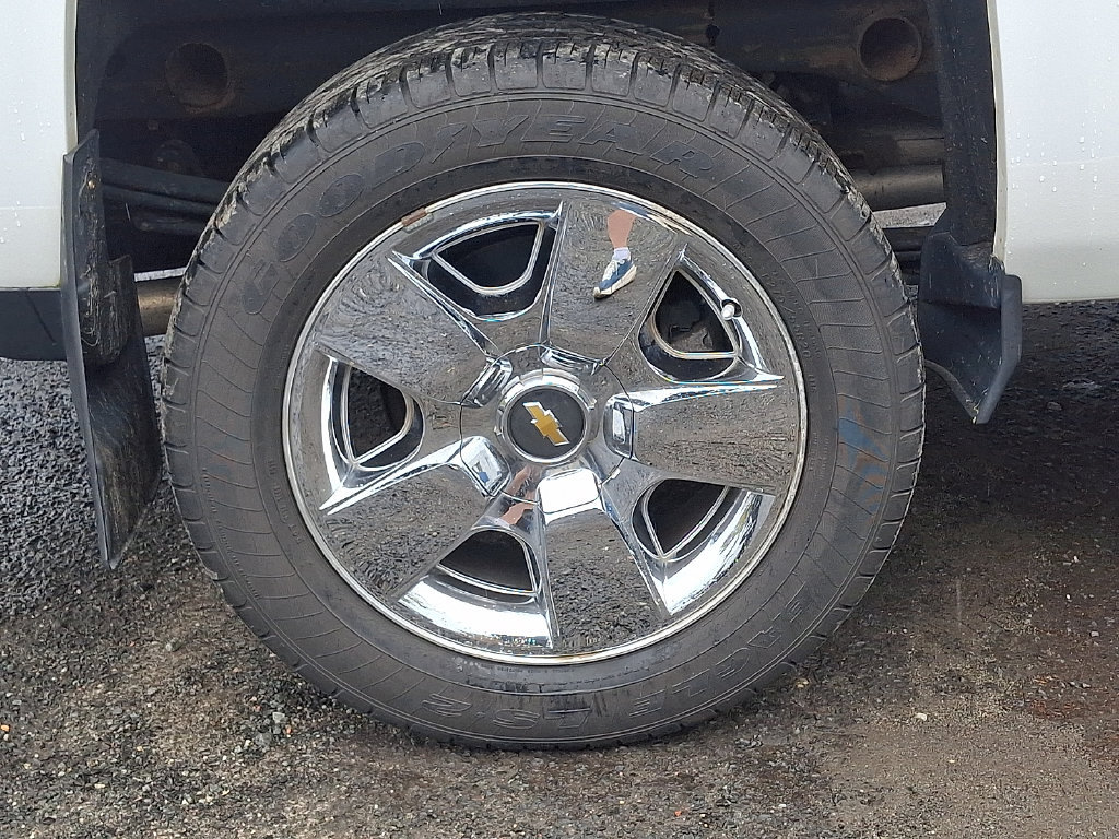 Used 2018 Chevrolet Silverado 1500 LT w/ All Star Edition AWD/4WD image 34