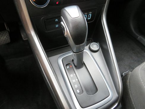 Used 2020 Ford EcoSport SE w/ SE Convenience Package image 24