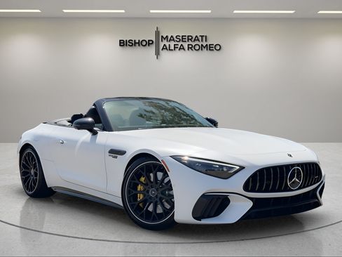 Used 2022 Mercedes-Benz SL 63 AMG 4MATIC w/ Driver Assistance Package image 1