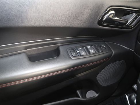 Used 2025 Dodge Durango GT image 33