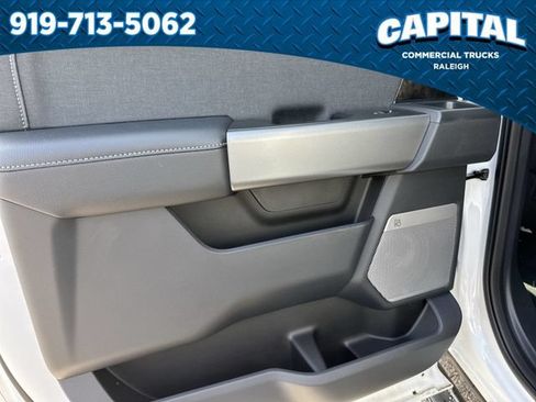 New 2026 Ford F550 4x4 Crew Cab image 17