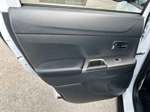 Used 2025 Mitsubishi Outlander Sport SEL image 20