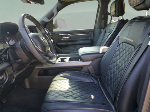 Used 2019 RAM 1500 Big Horn image 18