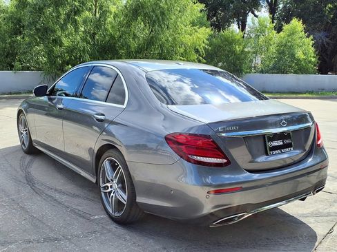 Used 2017 Mercedes-Benz E 300 image 5
