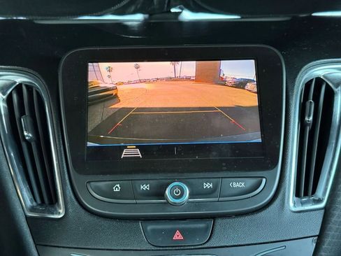 Used 2019 Chevrolet Malibu LT FWD image 55