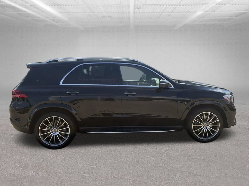 Used 2026 Mercedes-Benz GLE 450 4MATIC image 6