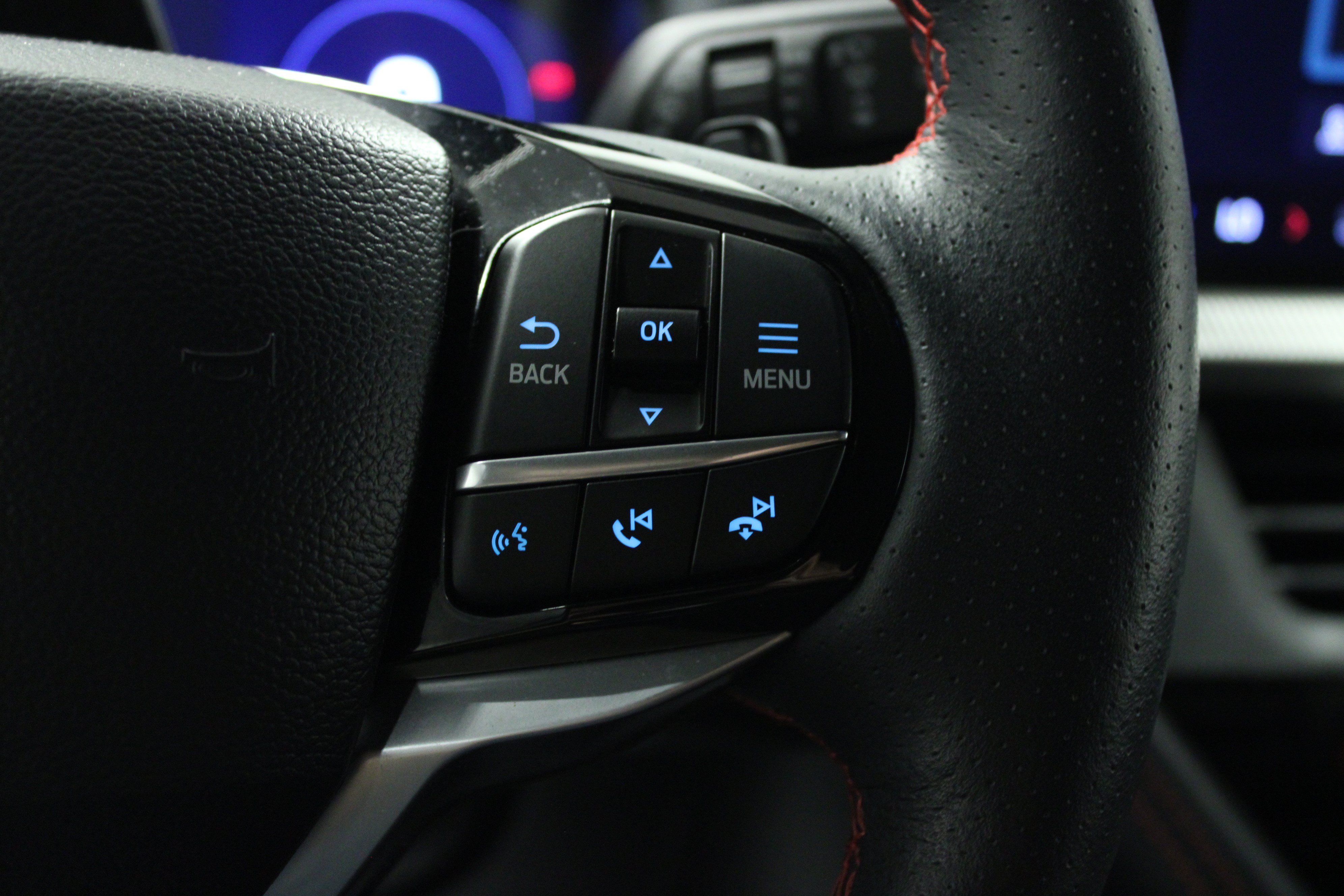 Used 2025 Ford Explorer ST RWD image 22