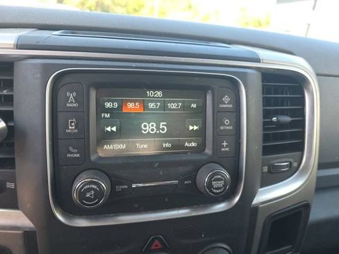 Used 2019 RAM 1500 Classic SLT RWD image 21