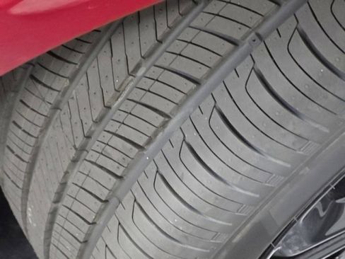 Certified 2025 Honda Accord SE image 32