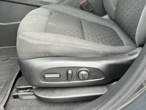 Used 2020 Chevrolet Blazer LT w/ LPO, Floor Liner Package FWD image 15