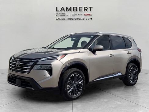 Used 2026 Nissan Rogue Platinum w/ Platinum Premium Package AWD/4WD image 1