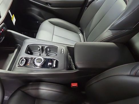 New 2026 Jeep Cherokee Limited AWD/4WD image 29