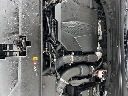 Certified 2022 Kia Sorento EX w/ Panoramic Sunroof Package image 62