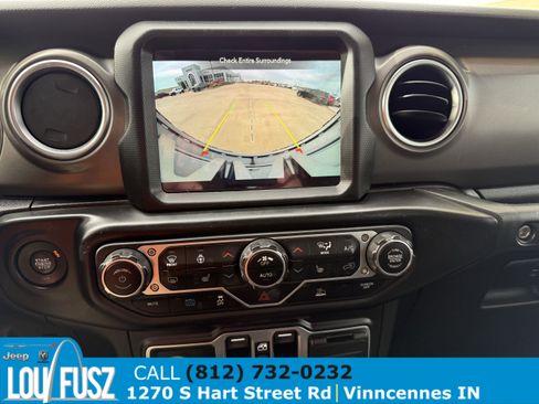 Used 2023 Jeep Wrangler Unlimited Rubicon 4xe w/ Cold Weather Group image 32