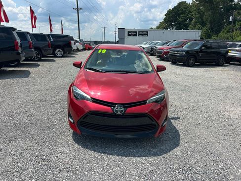 Used 2018 Toyota Corolla LE FWD image 15