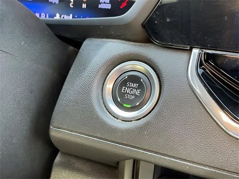 Used 2024 Chevrolet Colorado W/T w/ WT Convenience Package II image 19