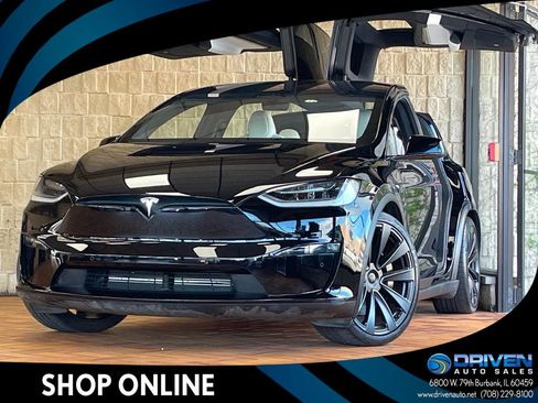 Used 2022 Tesla Model X Plaid image 1