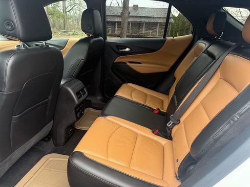 Used 2018 Chevrolet Equinox Premier image 32