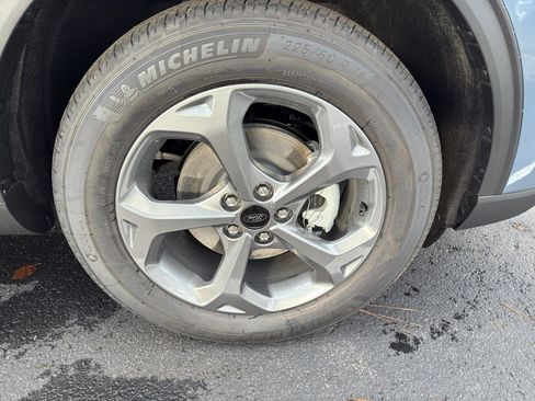 New 2026 Ford Escape ST-Line Select w/ Tech Pack #2 image 10