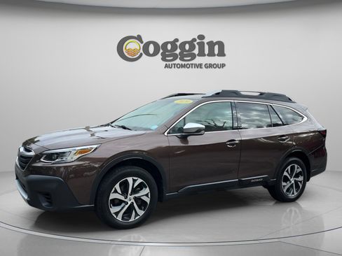 Used 2020 Subaru Outback Touring XT image 1
