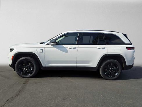 Used 2022 Jeep Grand Cherokee Limited 4xe AWD/4WD image 6