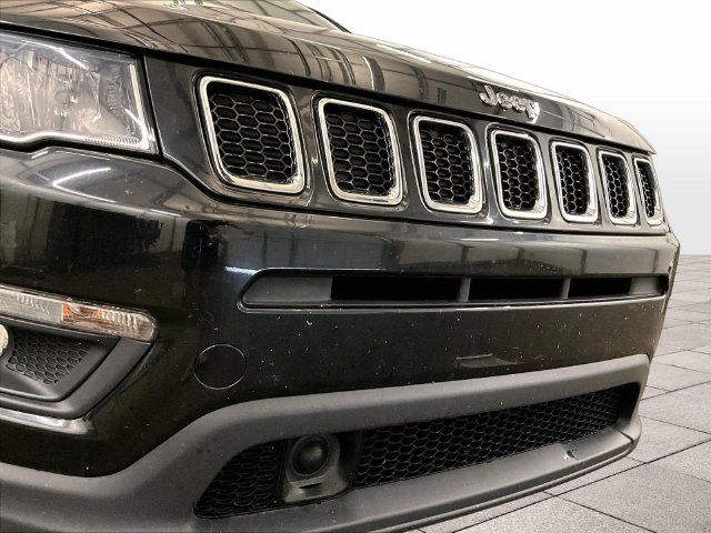 Used 2019 Jeep Compass Latitude w/ Popular Equipment Group AWD/4WD image 29