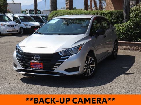 Used 2023 Nissan Versa S w/ S Plus Package FWD image 4