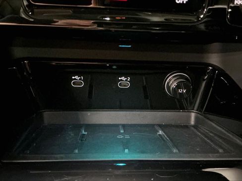 Certified 2025 Audi Q5 Premium Plus w/ Premium Plus image 36